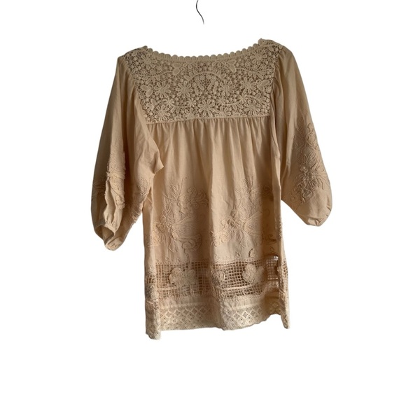 Sundance Cream Boxy Blouse with 3/4 Sleeves and Embellished Details - Picture 3 of 7